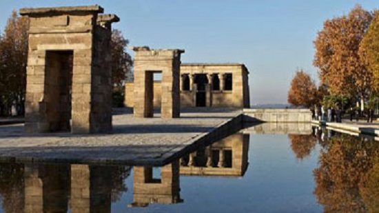  وزيرة السياحة الأسبانية : استرداد مصر لمعبد ديبود الأثري كارثة اقتصادية 
