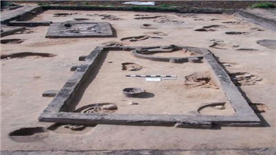  وزارة الآثار تُعلن عن اكتشاف 83 مقبرة أثرية بالدقهلية 
