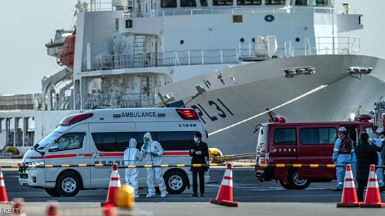  صحيفة يابانية تكشف أخر المستجدات حول ركاب السفينة الراسية في ميناء يوكوهاما بسبب فيروس كورونا 
