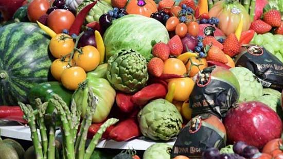 النظام الغذائي الصحي الغني بالخضروات والفاكهة يقي من سن اليأس
