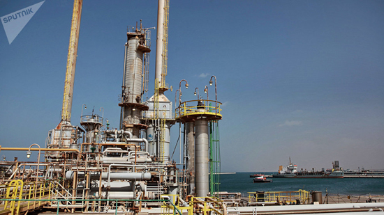 وزير في حكومة شرق ليبيا: لا يمكن إنهاء حصار حقول النفط بالقوة