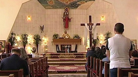 كنائس العراق تصدر توصيات وقائية بشأن طقوس الصلاة والتناول عقب تفشي كورونا

