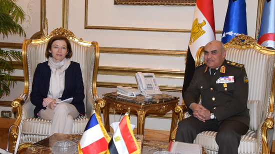 وزيرة الجيش الفرنسي  : مصر لها دور بارز في مكافحة الإرهاب والاستقرار في المنطقة 
