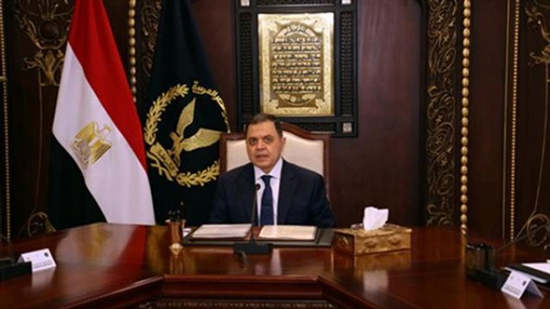 وزير الداخلية يهنئ القوات المسلحة بعيد الشهيد
