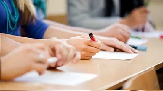 «التعليم» تعلن موعد الانتهاء من وضع أسئلة امتحانات الثانوية العامة