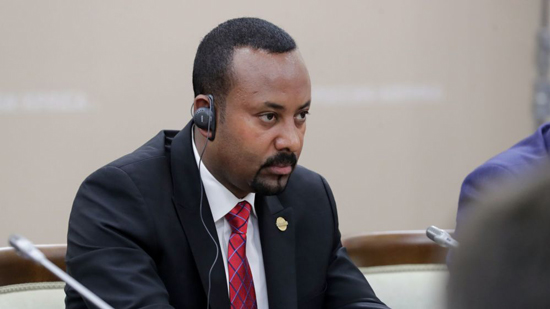 رئيس وزراء إثيوبيا يجتمع مع قادة الجيش ويوجه دعوة للشعب بشأن سد النهضة