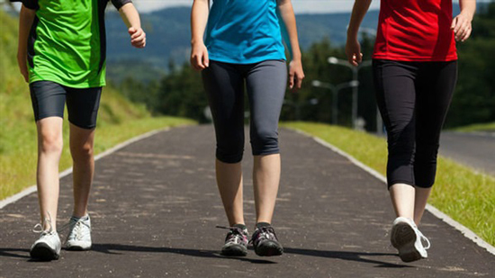 دراسة: هشاشة العظام قد تزيد فرص خطر الوفاة بسبب قلة المشي