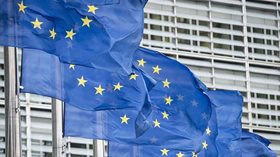المفوضية الأوروبية تُوصي بفرض حظر علي حركة 