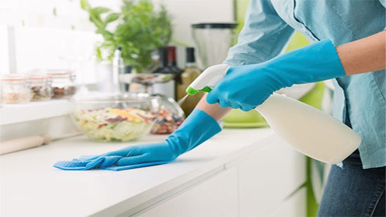 4 أشياء يجب تنظيفها بالكحول الإيثيلي في المنزل لقتل الفيروسات والبكتيريا