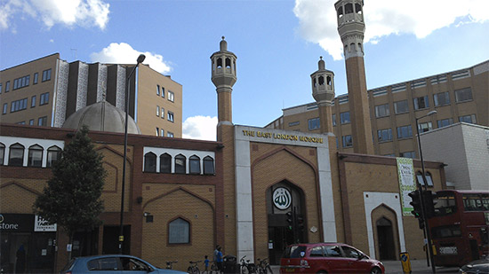 وقف إمام مسجد ببني سويف خالف تعليمات غلق المساجد
