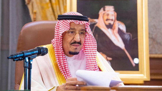 العاهل السعودي يقر إجراءات جديدة للحد من انتشار فيروس 