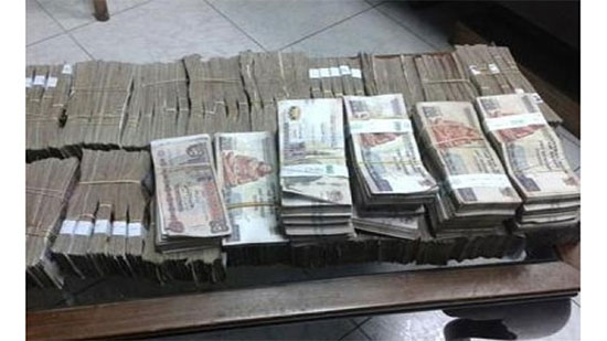 الاموال العامة تكشف المتهمين بالاستيلاء على 800 ألف جنيه من حساب شركة بالقاهرة
