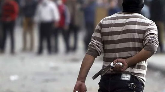 
رغم حظر التجول وفيروس كورونا.. 19 ضحية بمعارك بالرصاص في صعيد مصر
