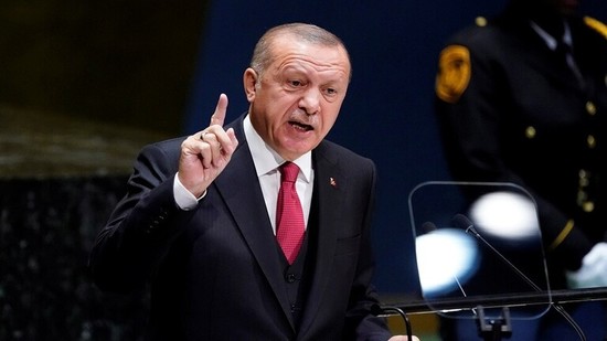  أردوغان يستولي علي أموال التبرعات الموجهة إلي المتضررين بفيروس كورونا 
