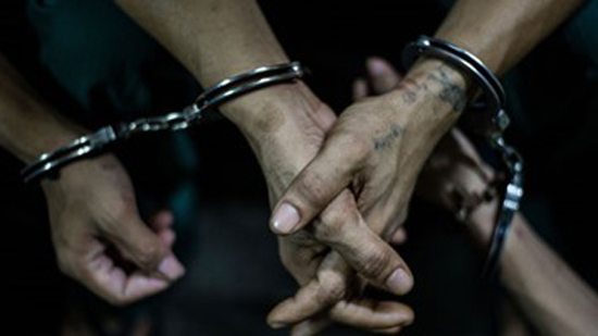 تجديد حبس 3 متهمين بتكوين بتشكيل عصابى لسرقة السيارات بمدينة بدر 15 يوما
