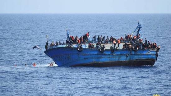الحكومة الألمانية تطلب مساعدة المفوضية الأوروبية بشأن سفينة إنقاذ مهاجرين
