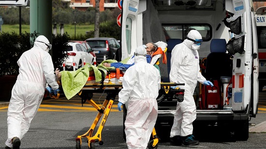 فرنسا تسجل 987 حالة وفاة جديدة بفيروس كورونا
