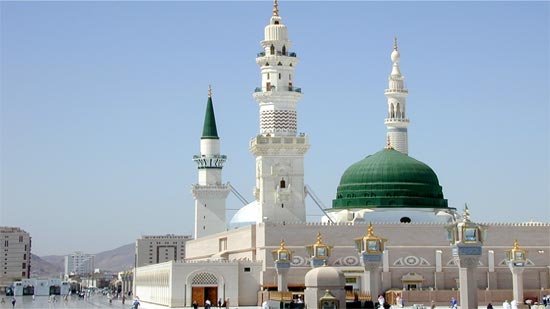 دون حضور جماهيري.. السعودي تعلن صلاة التراويح في المسجد النبوي
