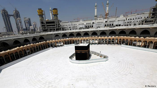 السعودية تعلق الاعتكاف في الحرمين خلال شهر رمضان