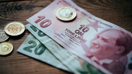 اقتصاد تركيا على حافة الانهيار.. الليرة تتراجع إلى أدنى مستوى في تاريخها