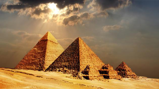  مصر العظيمة