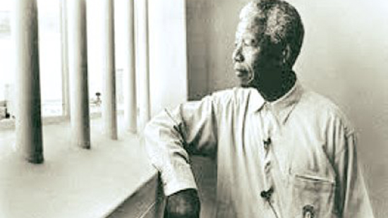 في مثل هذا اليوم.. نيلسون مانديلا أول رئيس أفريقي لجنوب أفريقيا