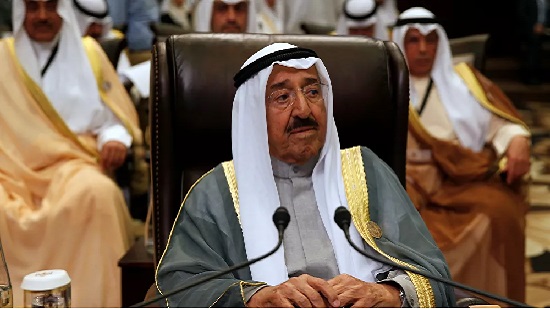 أمير الكويت يدعو الحكومة لترشيد الإنفاق لأن الدولة تواجه تحديا اقتصاديا غير مسبوق