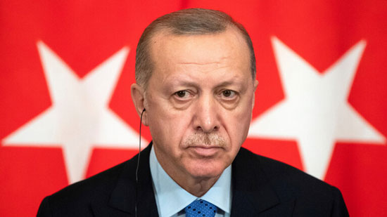 أردوغان يعلن رفع قيود التنقل من وإلى 9 ولايات ويفرض حظرا جديدا للتجول