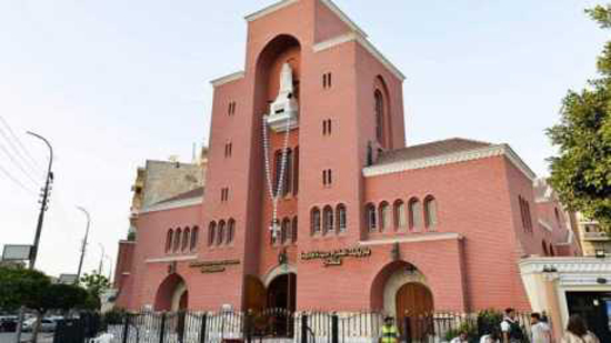  الكنيسة الكلدانية بمصر تحذر من التهاون مع فيروس كورونا 