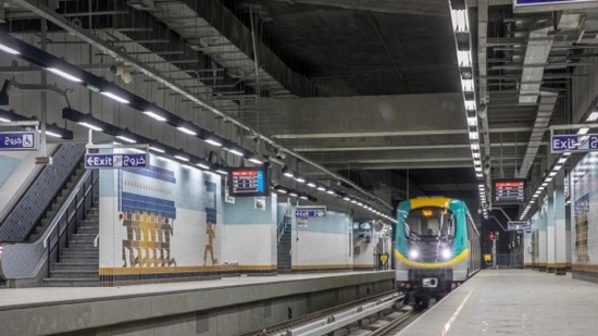 انتحار فتاة في مترو العباسية
