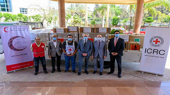 اللجنة الدولية للصليب الأحمر تتبرع بمستلزمات طبية لمصر ووزيرة التضامن توجهها لشمال سيناء