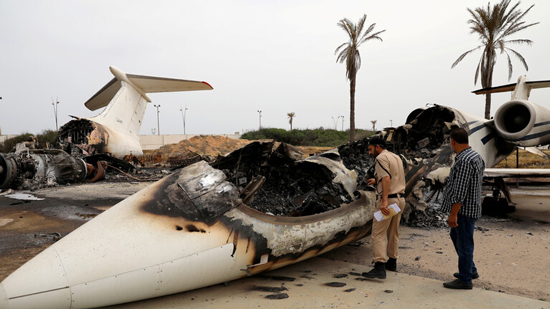 هل تواجه ليبيا مصير السودان؟