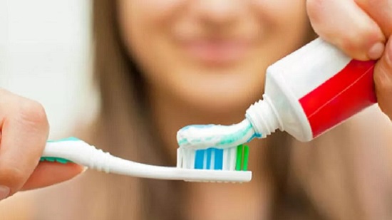 4 نصائح هامة للحفاظ على صحة أسنان ولثة الطفل