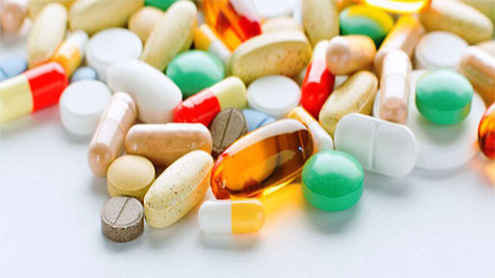 هيئة الدواء: تناول الفيتامينات دون وصفة طبية يؤدي لآثار خطيرة ولن تفيد في الوقاية من كورونا