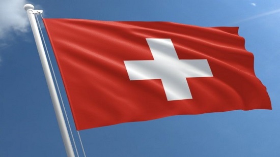 سويسرا تعلن فتح البلاد في موعد مبكر
