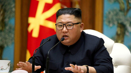  فيديو .. زعيم كوريا الشمالية يعقد أول اجتماع للمكتب السياسي بعد أيام من تهديدات شقيقته 