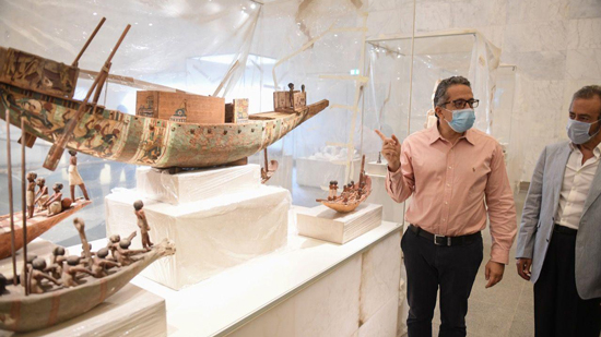  وزير السياحة والآثار بجولة بمتحف الحضارة