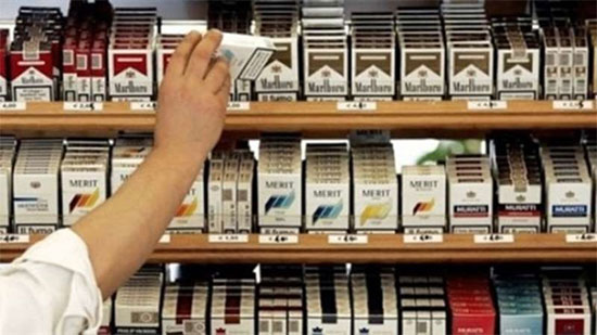 الرقابة الإدارية تشن حملة مكبرة على تجار وموزعي السجائر بعد افتعال أزمة بالسوق