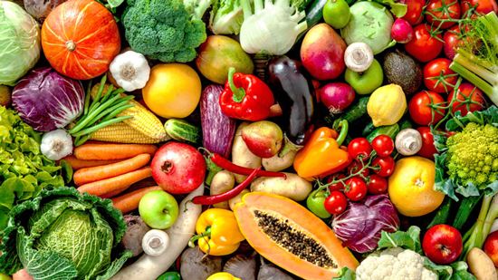 أسعار الخضروات والفاكهة اليوم الاثنين 22 يونيو