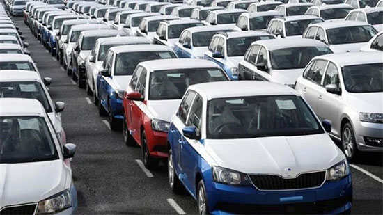 
بسبب كورونا.. انخفاض مبيعات السيارات خلال 2020 بنسبة 11% عن 2019
