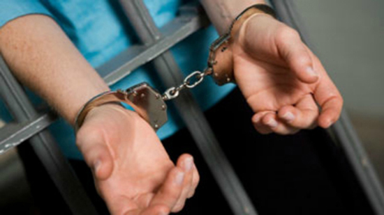 حبس عصابة استقطاب المواطنين وسرقة متعلقاتهم في الأزبكية