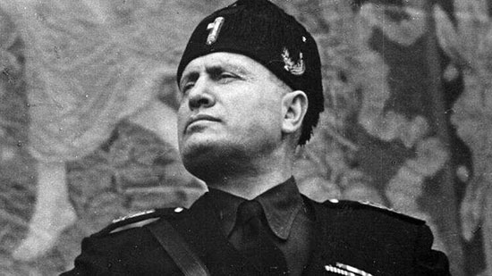 في مثل هذا اليوم.. موسوليني يقرر حل كل الأحزاب السياسية غير الفاشية والالغاء الحياة البرلمانية