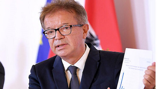 ردولف انشوبير وزير الصحة النمساوي
