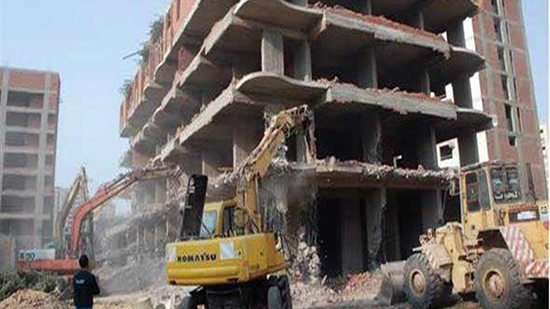 وزير الإسكان يصدر 3 قرارات لإزالة التعديات ومخالفات البناء على مساحة 300 فدان بـ 15 مايو
