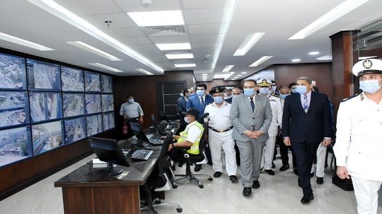 محافظ الشرقية ومدير الأمن يشهدان تشغيل منظومة كاميرات المراقبة الجديدة
