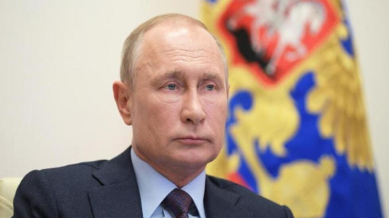 بوتين يعدل معايير منح جوازات السفر الدبلوماسية