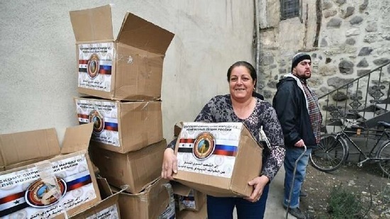 الجيش الروسي يوزع مساعدات غذائية جديدة في سوريا