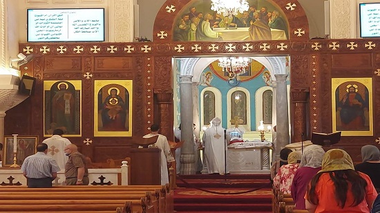  الكنيسة القبطية تعود للصلوات اليوم مع 18 إجراء احترازي
