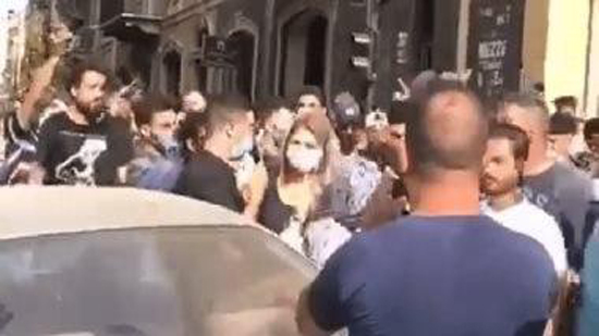 طرد وإهانة وزيرة العدل اللبنانية خلال زيارتها مناطق منكوبة في بيروت