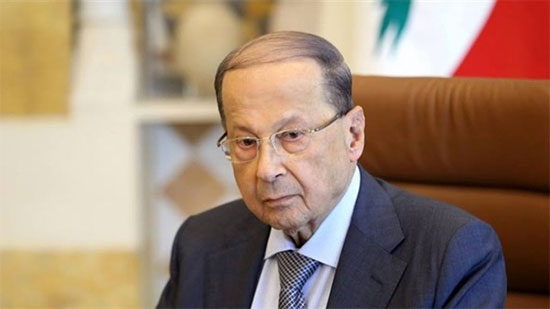 الرئيس اللبناني يقبل استقالة الحكومة ويكلفها بتصريف الأعمال